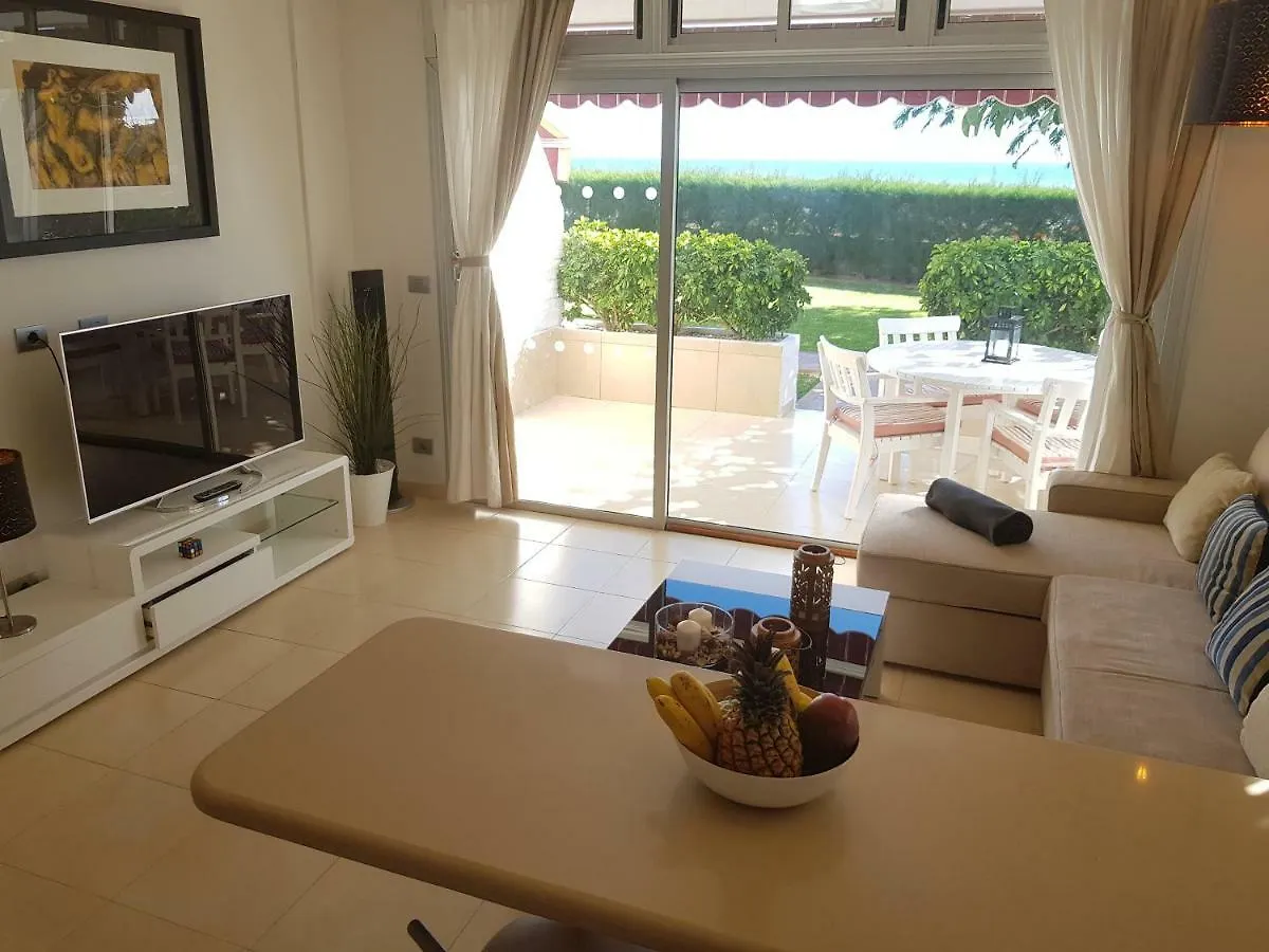 First Line Seaside Apartment San Agustin