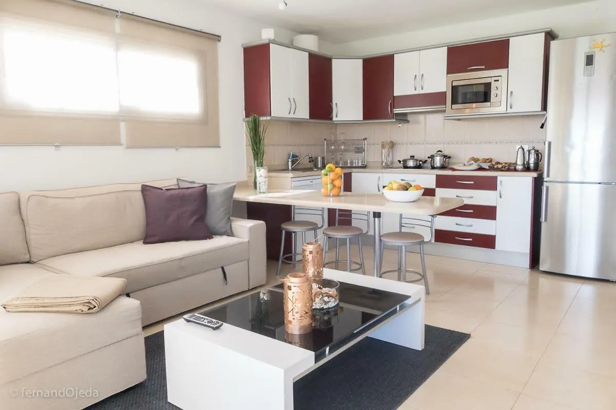 First Line Seaside Apartment San Agustin